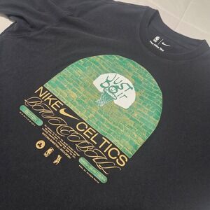 Nike Boston Celtics NBA Basketball T-Shirt Mens Large Black Just Do It Loose Fit